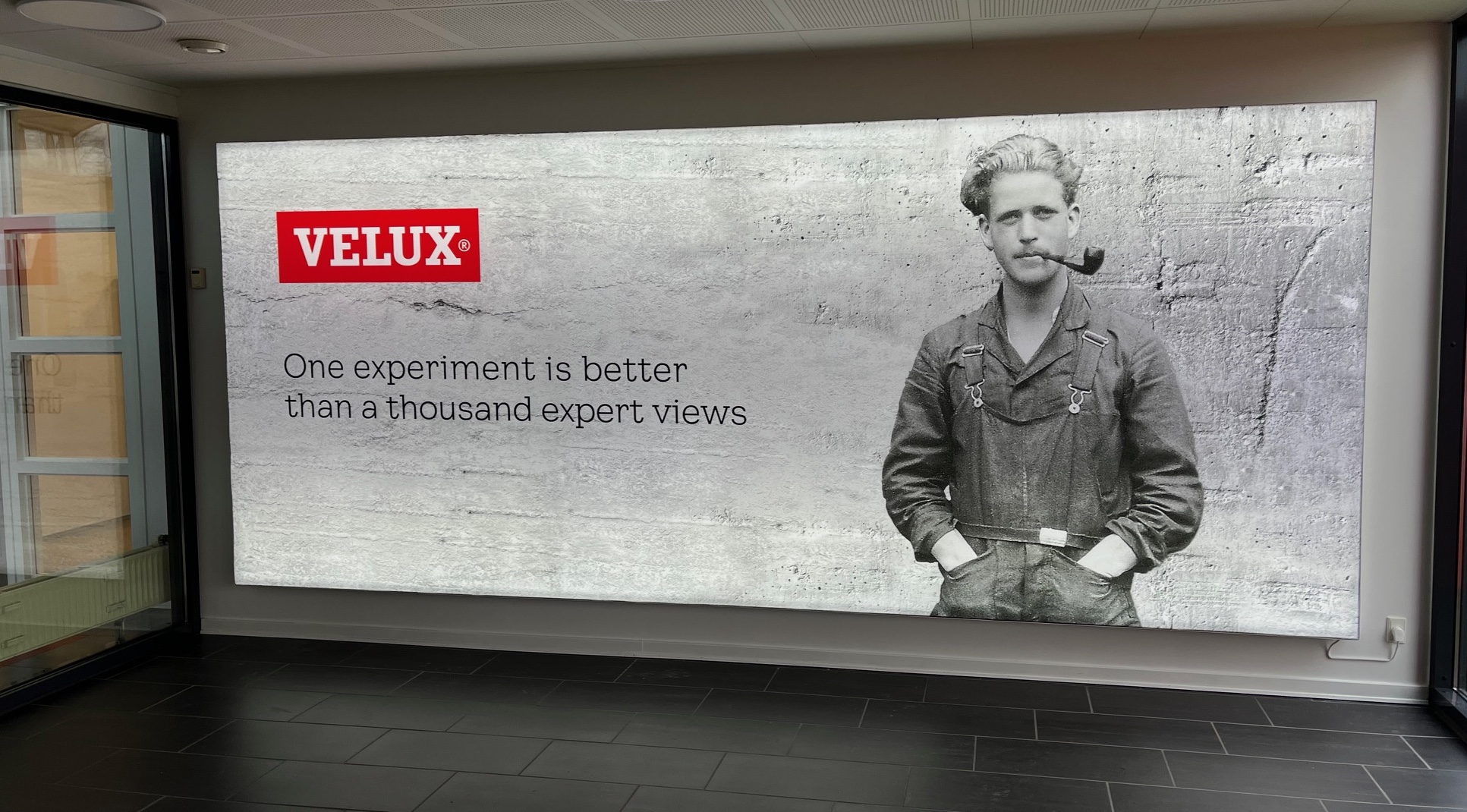 Click to select hero image